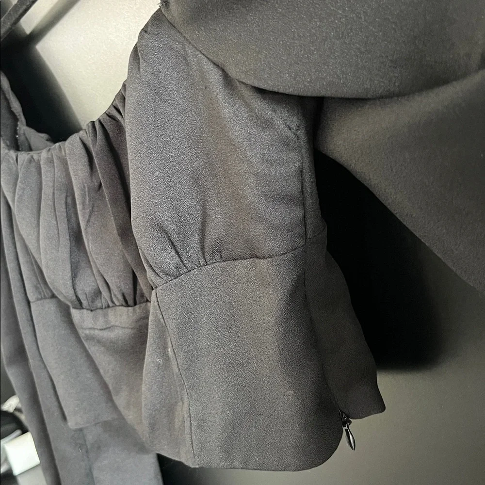 Black Princess Polly Ariah Long Sleeve Crop Top - Picture 4 of 7